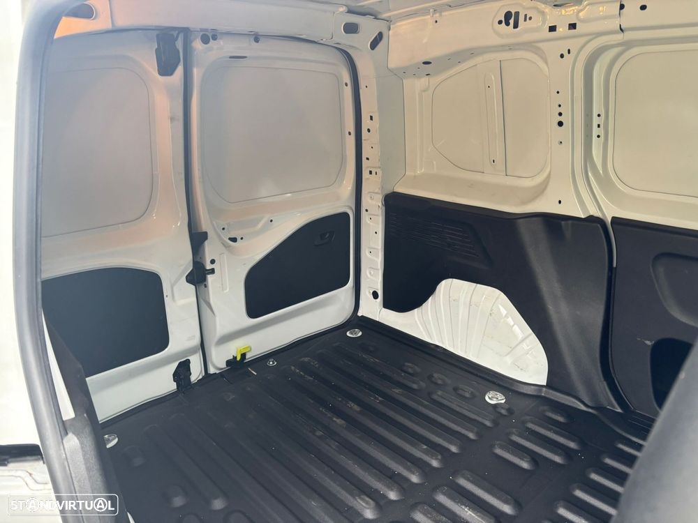 Toyota Proace City 1.5D L1 COMFORT 102cv - AC - GPS - IVA DEDUTÍVEL - 7