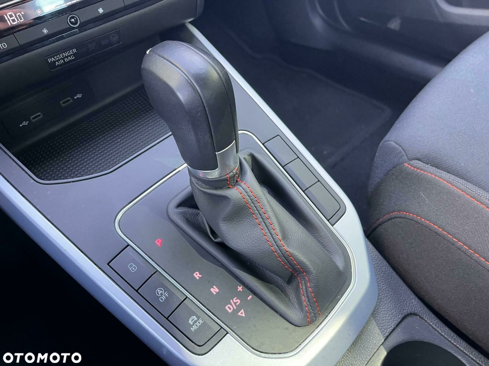 Seat Arona 1.0 TSI FR S&S DSG - 25
