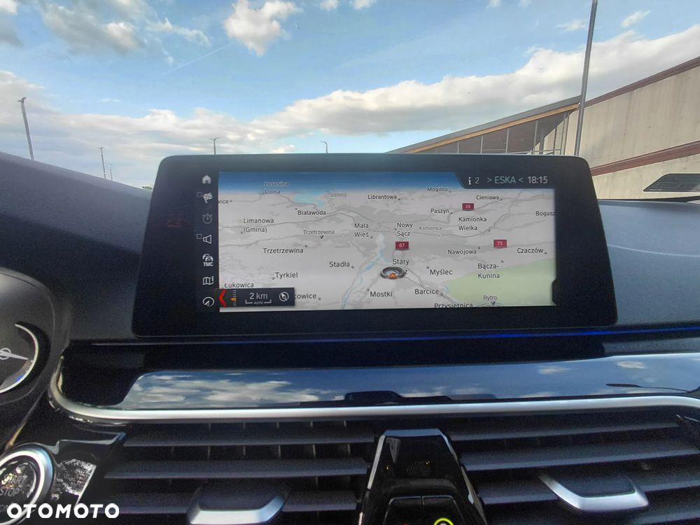 BMW Seria 5 525d Sport Line - 29