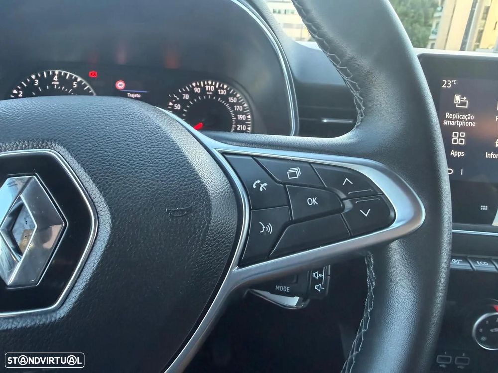 Renault Clio 1.0 TCe Exclusive - 23