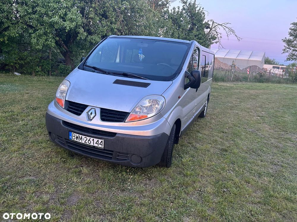 Renault Trafic - 1