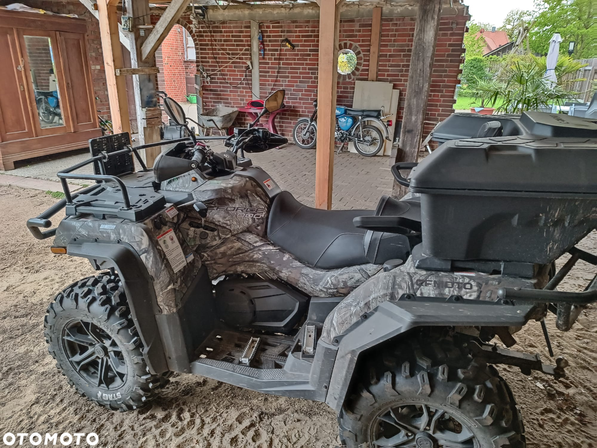CFMoto CForce