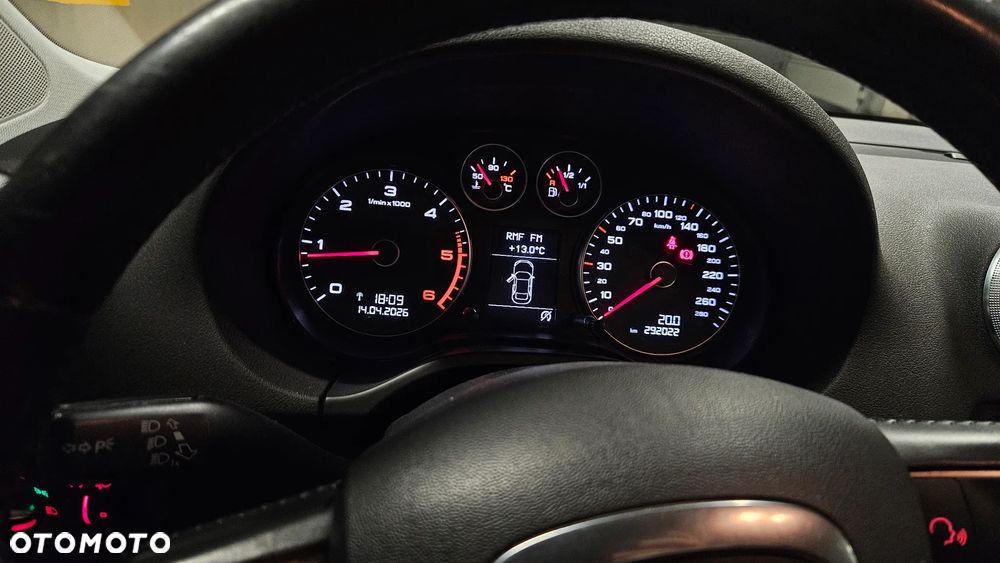 Audi A3 Sportback 1.6 TDI DPF Attraction - 9