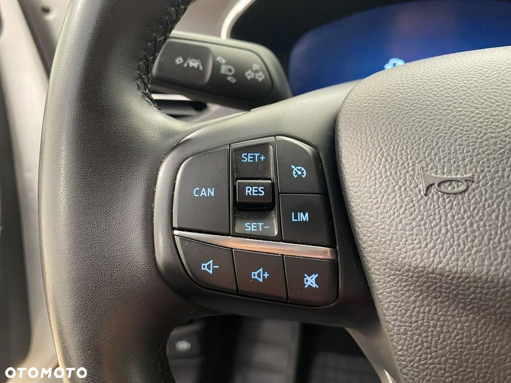 Ford Focus - 24