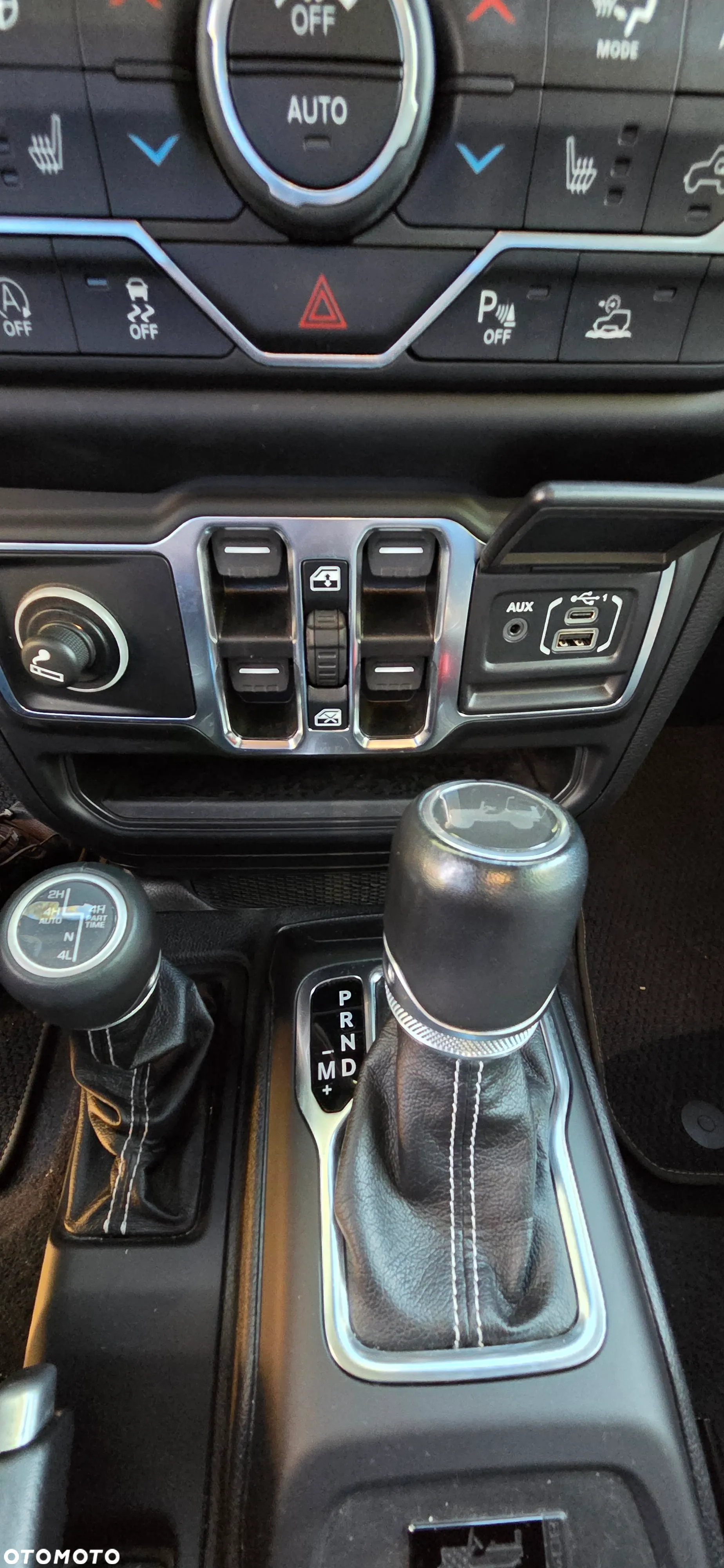 Jeep Wrangler Unlimited GME 2.0 Turbo 80th Anniversary - 23