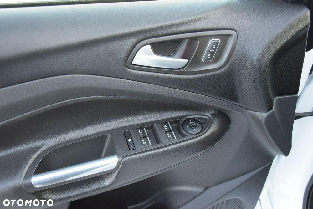 Ford Kuga 2.0 TDCi 4x4 Individual - 29