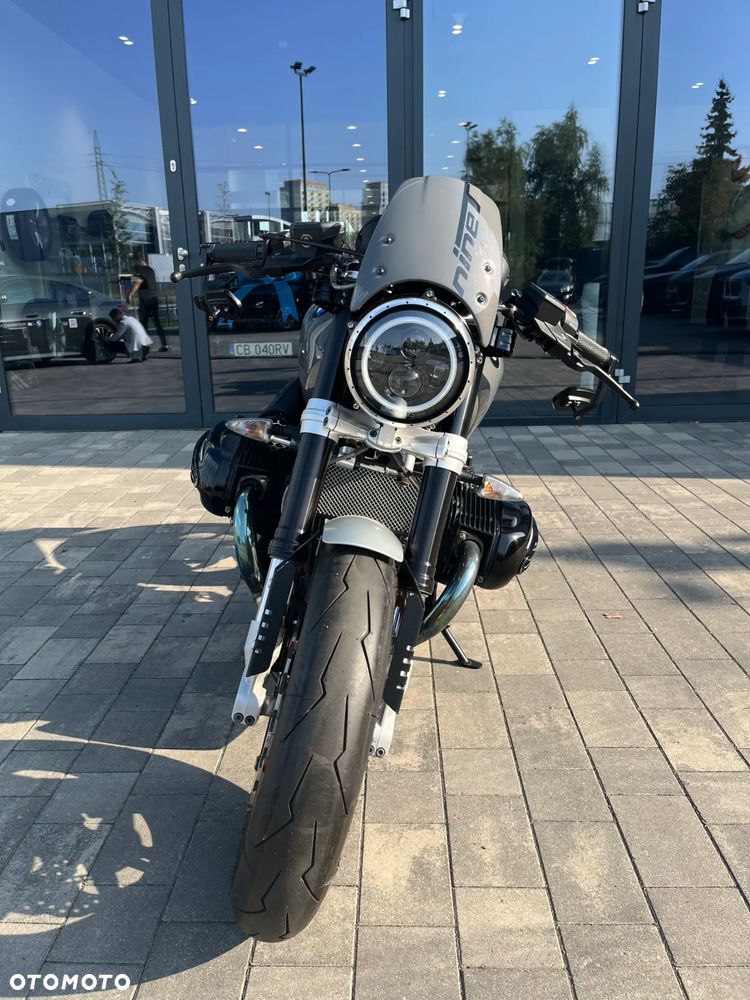 BMW R - 2