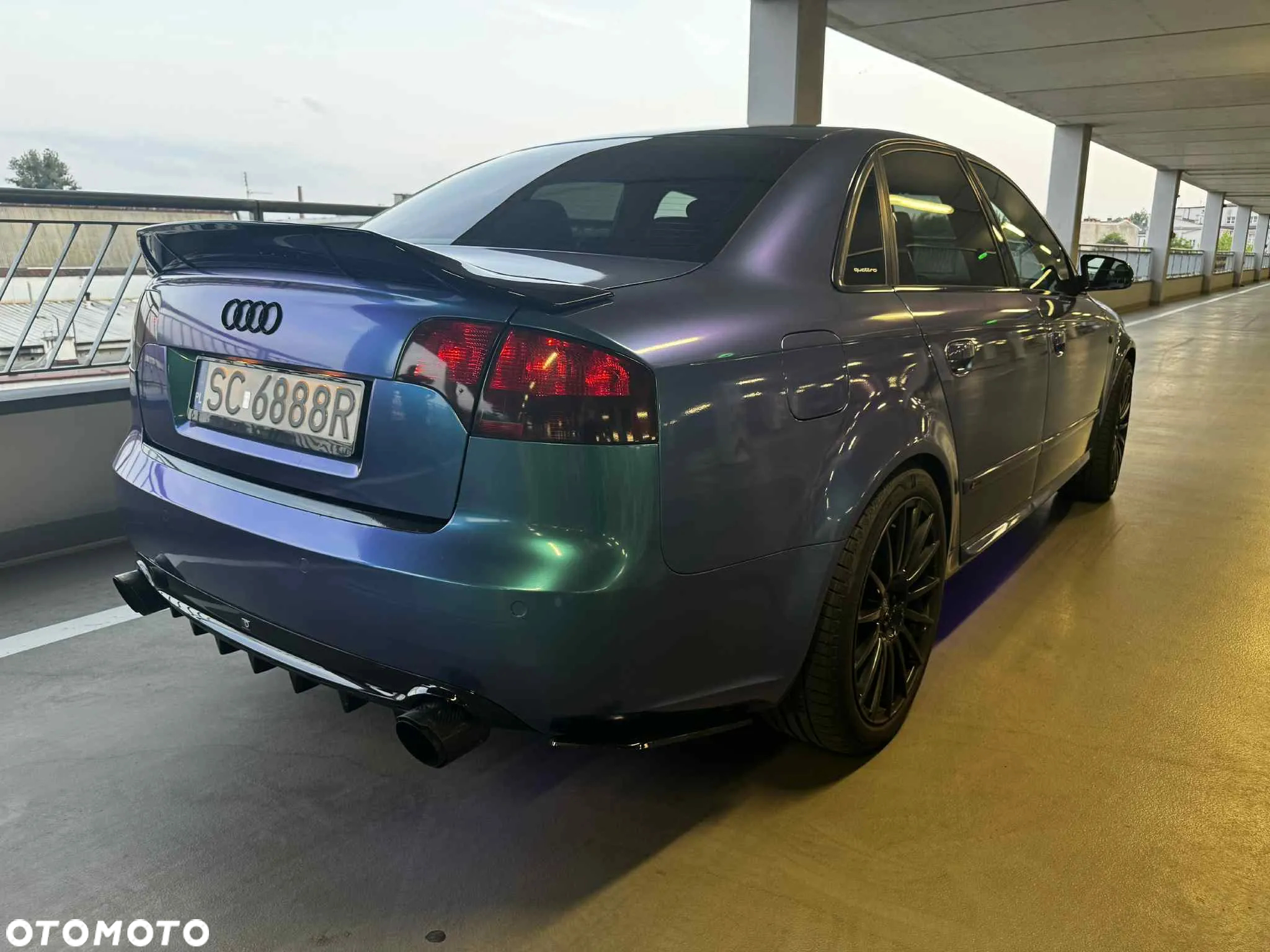 Audi A4 2.0T FSI Quattro - 14