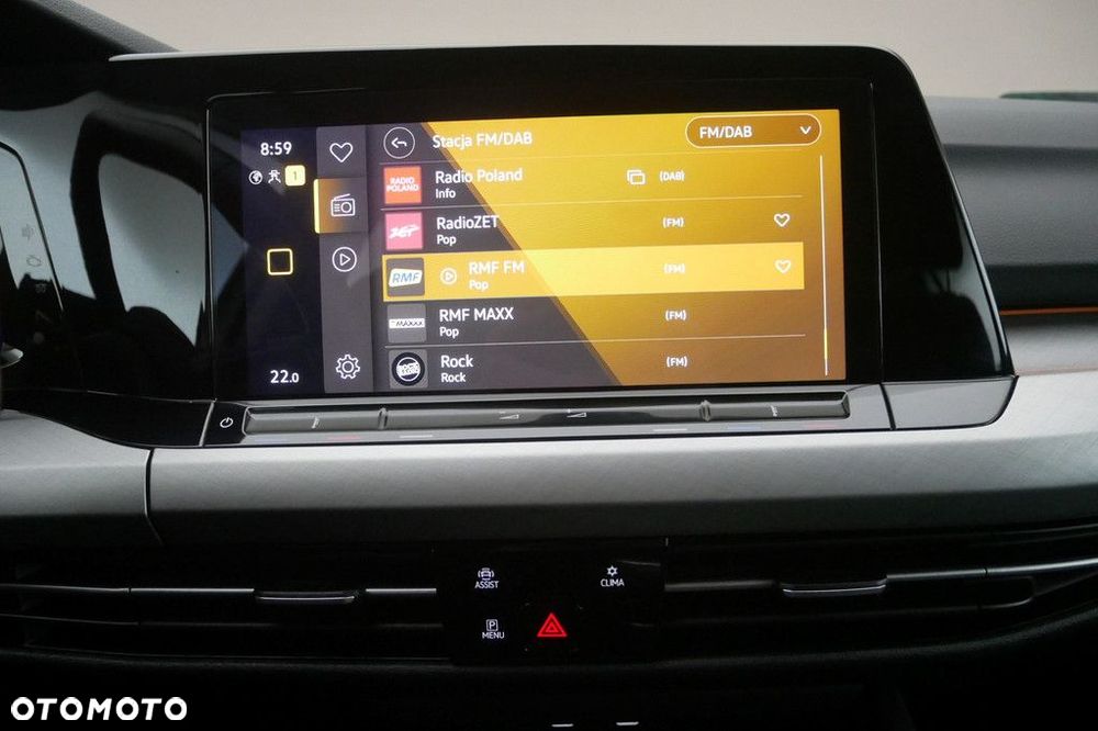 Volkswagen Golf - 10