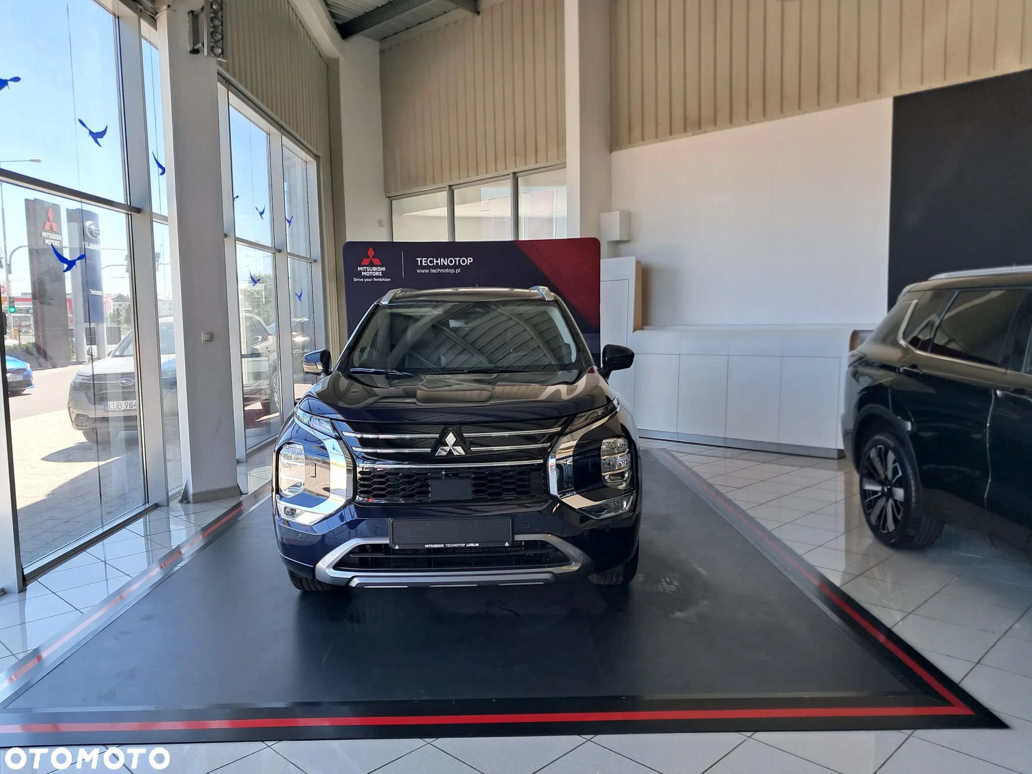 Mitsubishi Outlander PHEV Instyle - 1
