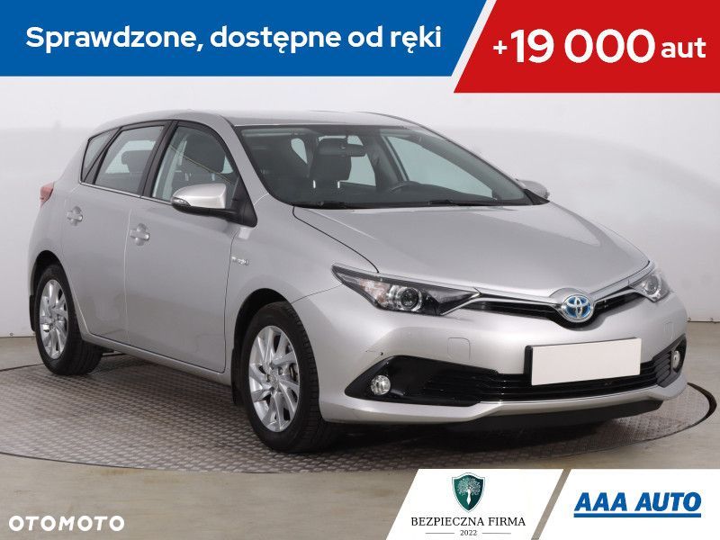 Toyota Auris - 2