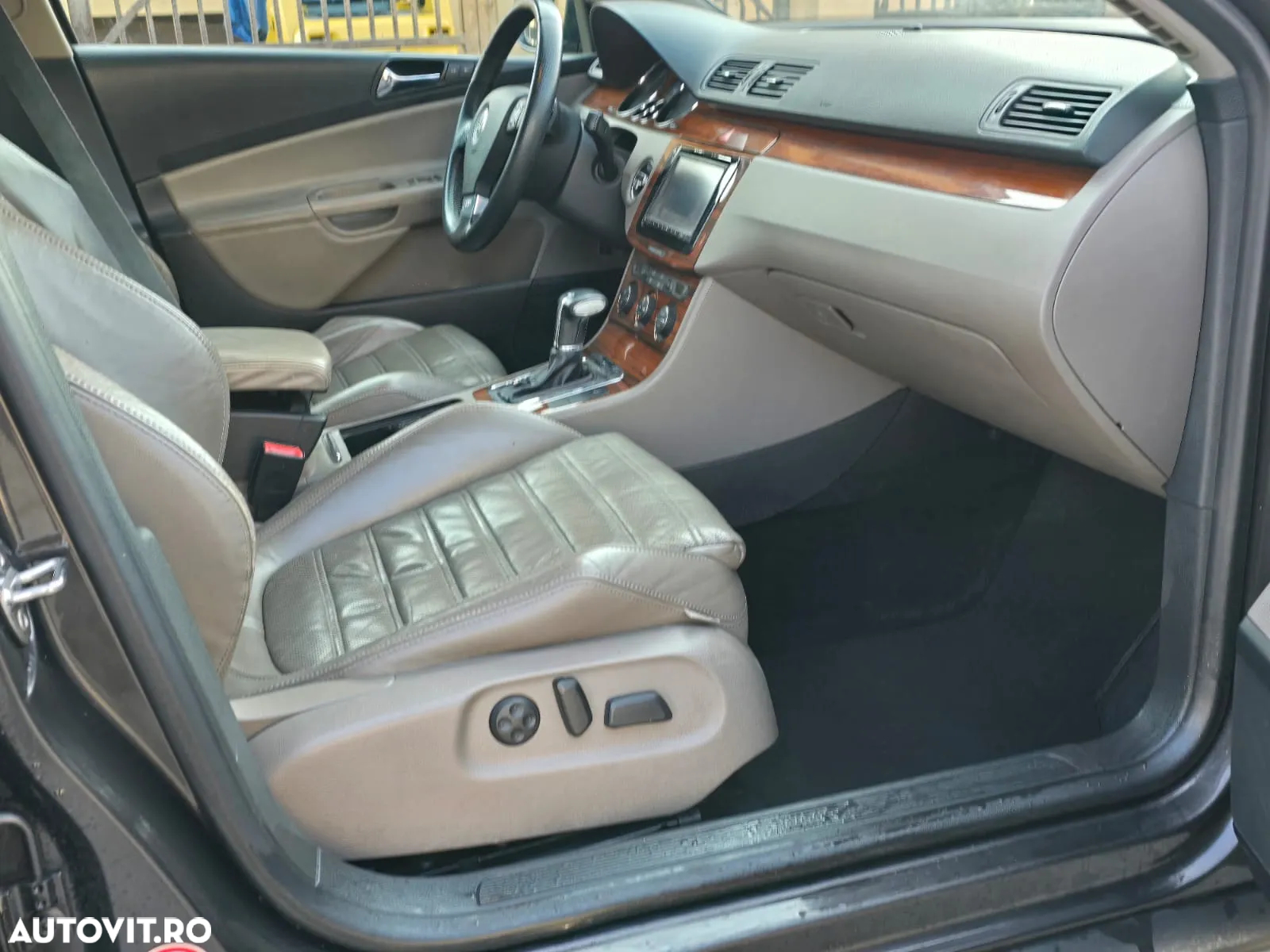 Volkswagen Passat Variant 2.0 TDI Comfortline DPF DSG - 12