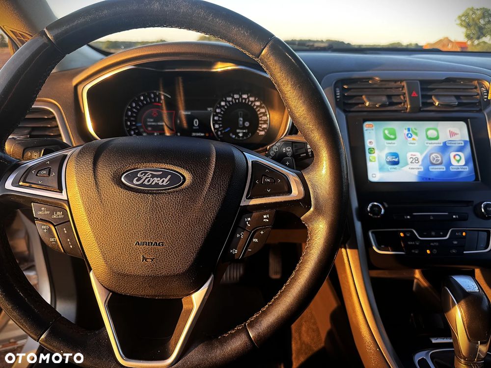 Ford Mondeo - 22