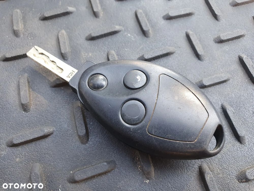 KLUCZYK OBUDOWA PILOT CITROEN C8 - 2