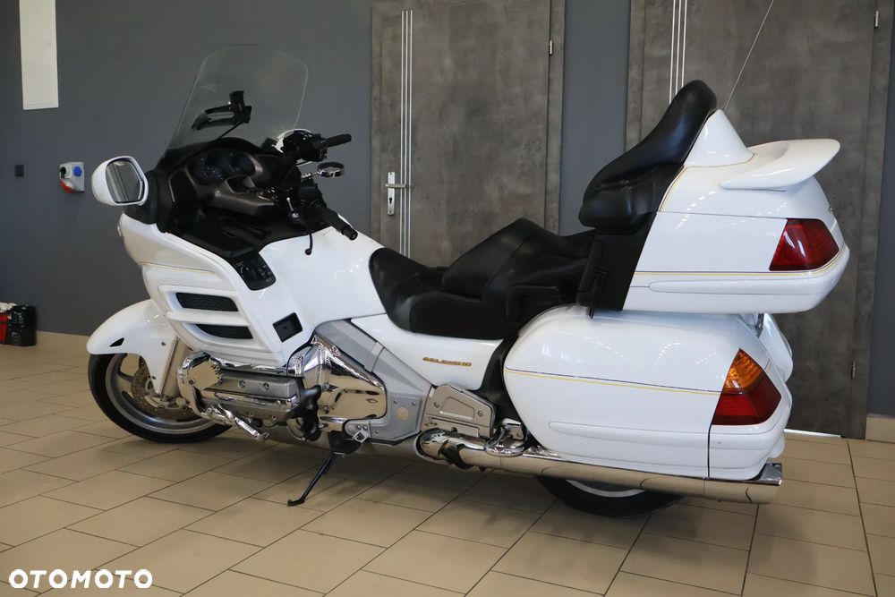 Honda GL - 17