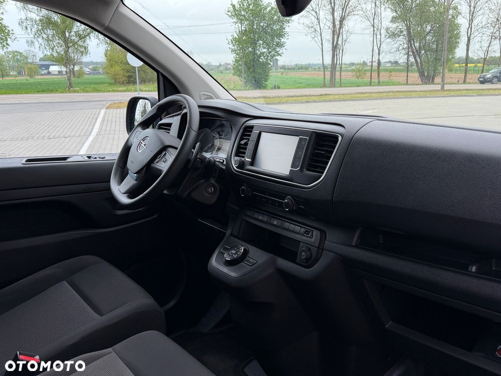 Opel Vivaro - 28