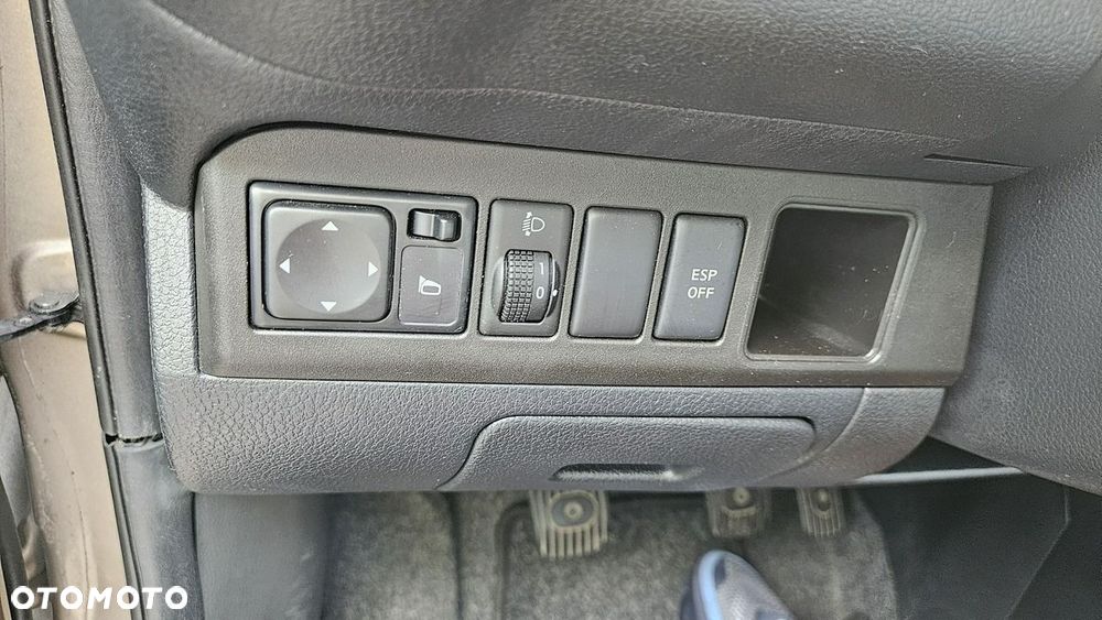Nissan Note 1.4 Acenta EU5 - 27