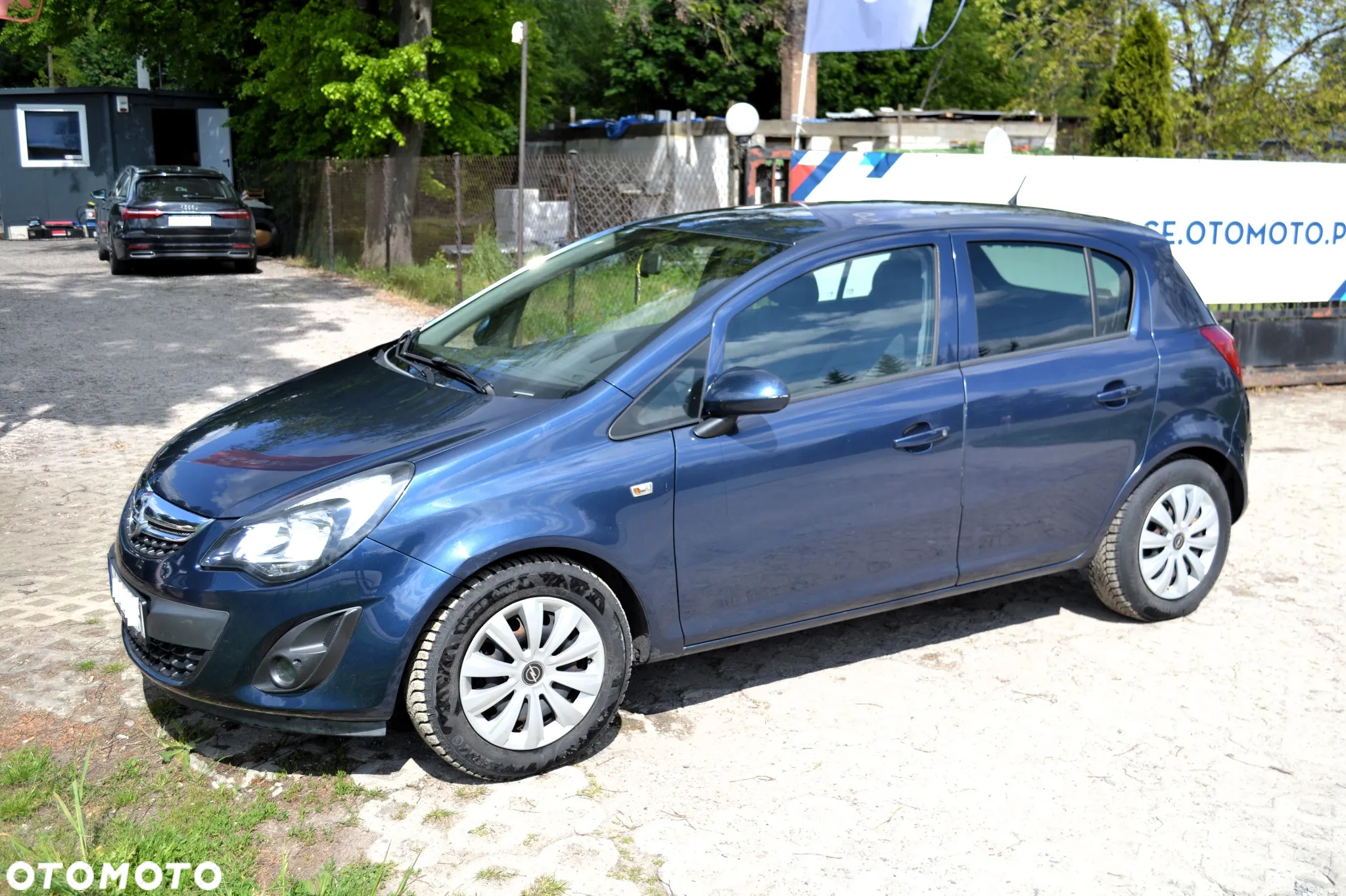 Opel Corsa 1.2 16V Essentia - 16