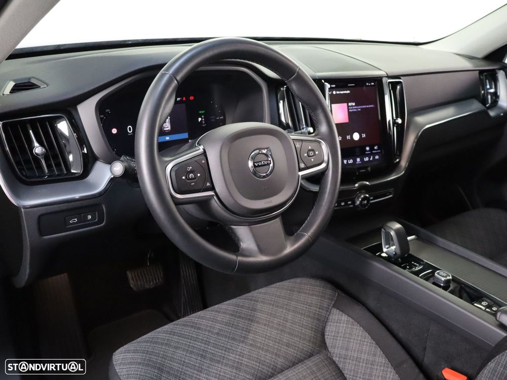 Volvo XC 60 2.0 T6 PHEV Core - 9
