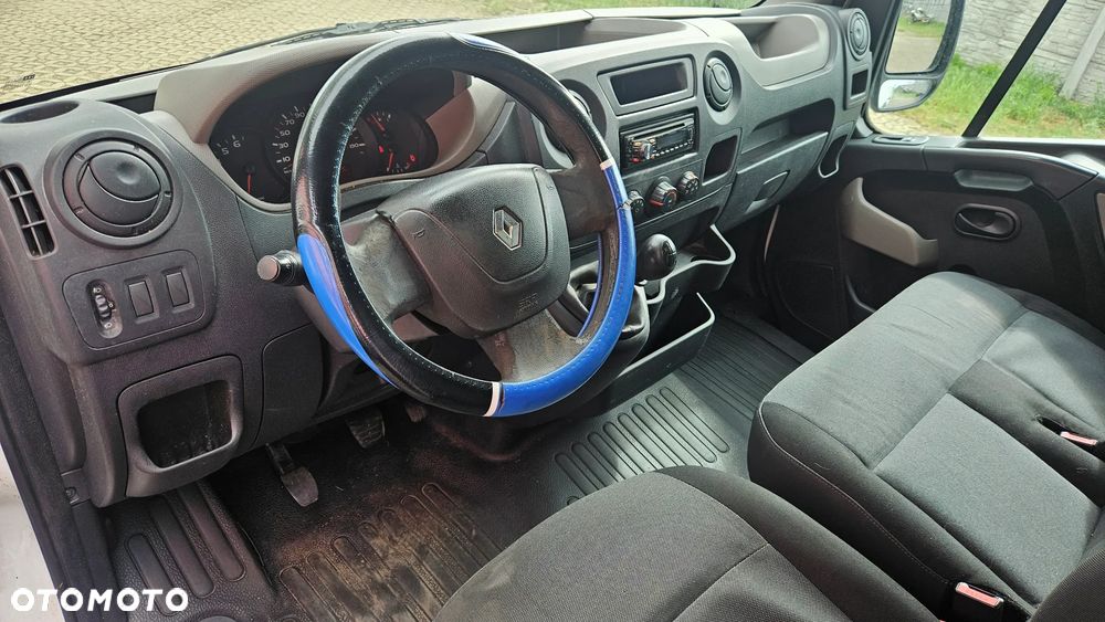 Renault Master III - 13