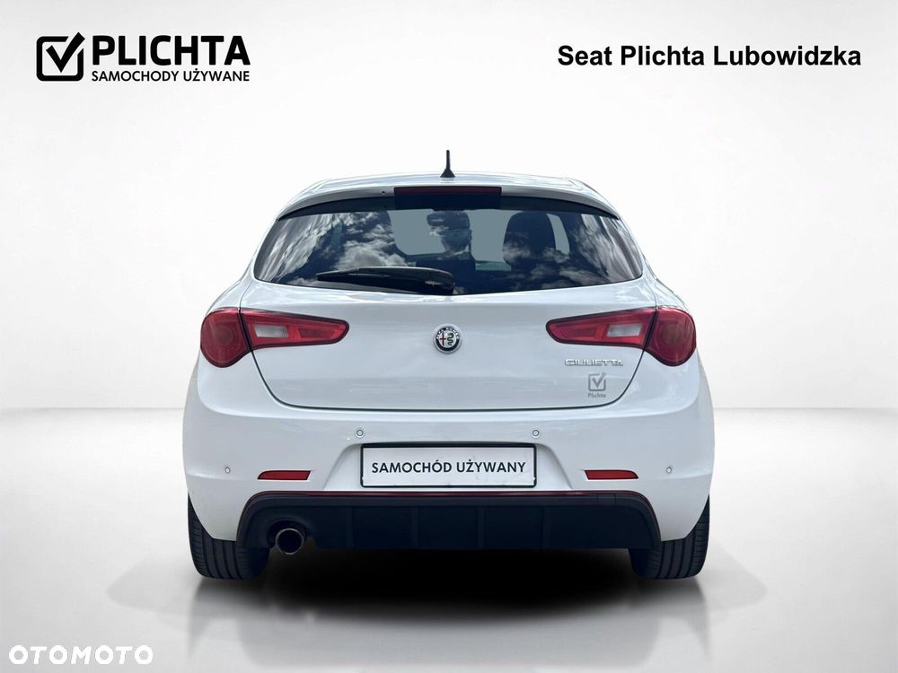 Alfa Romeo Giulietta - 5
