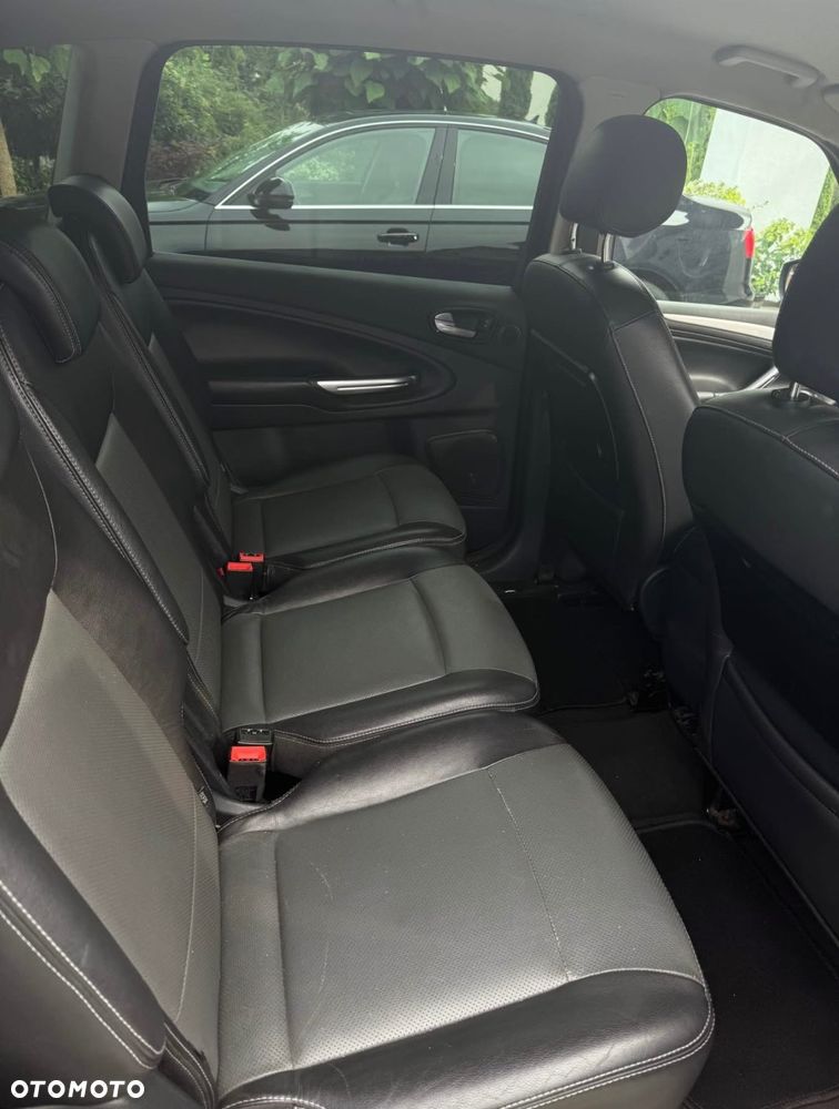 Ford S-Max 2009 photo 4