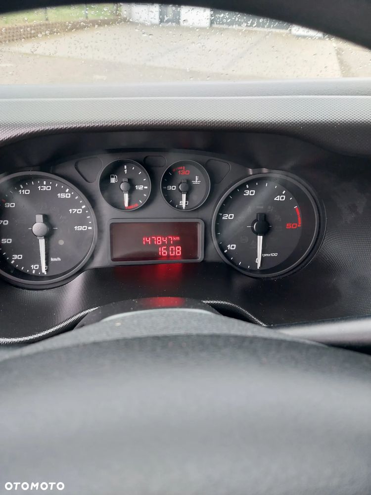 Iveco 35C/ silnik 3.0/ winda Dholandia 750 kg/ Francja - 17