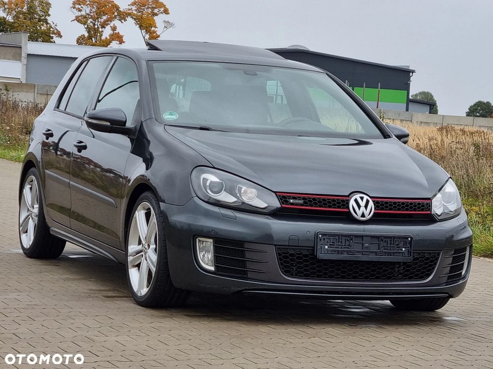 Volkswagen Golf 2.0 GTI - 8