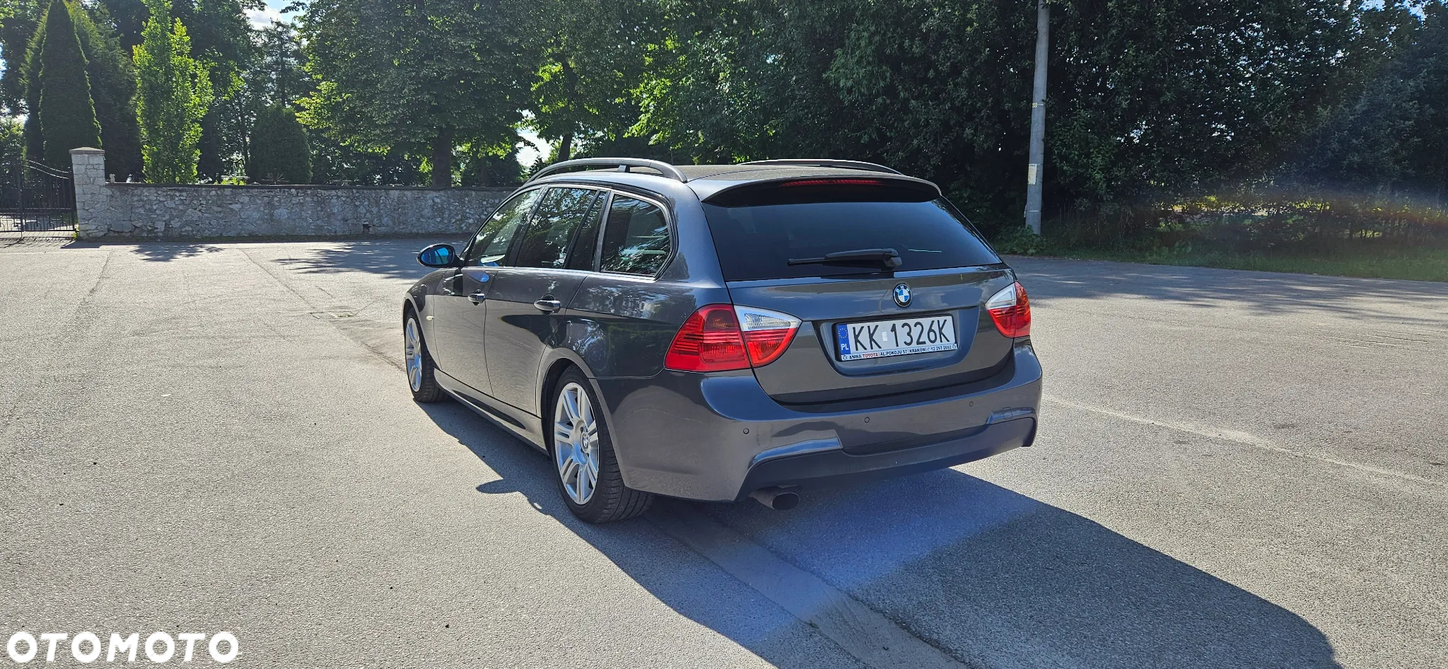 BMW Seria 3 320i - 5