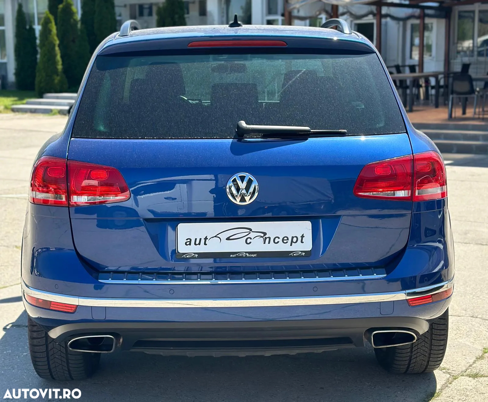 Volkswagen Touareg 3.0 V6 TDI BMT - 3