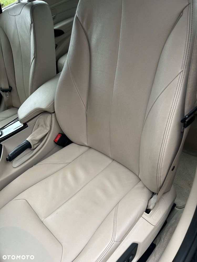 BMW Seria 3 320d - 15