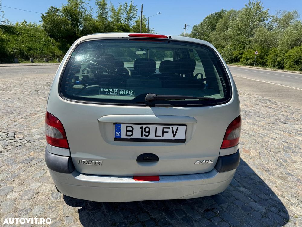 Renault Scenic 1.6 Expression - 13