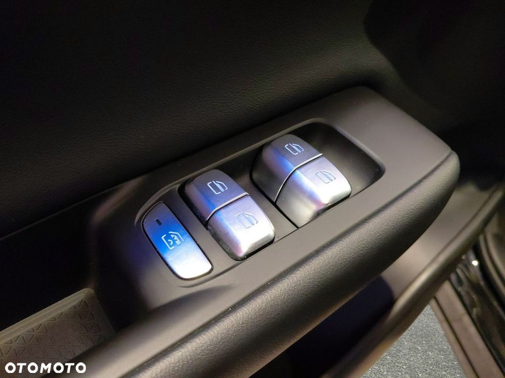 Chery Tiggo 8 1.5 T-GDI Super Hybrid Prestige DCT - 18