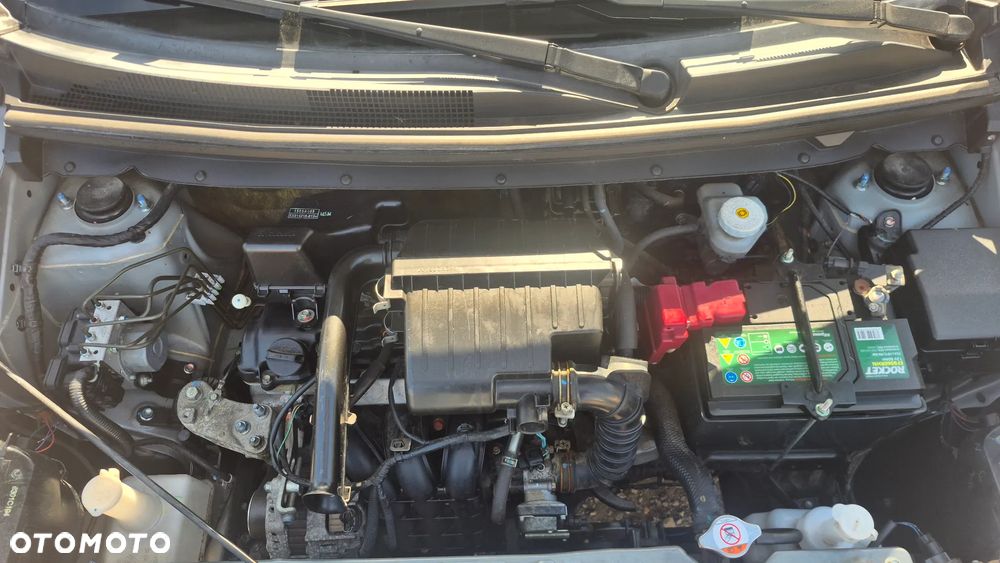 Mitsubishi Space Star 1.2 Intense - 29