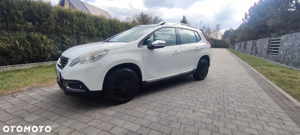 Peugeot 2008 1.6 e-HDi Allure S&S - 6