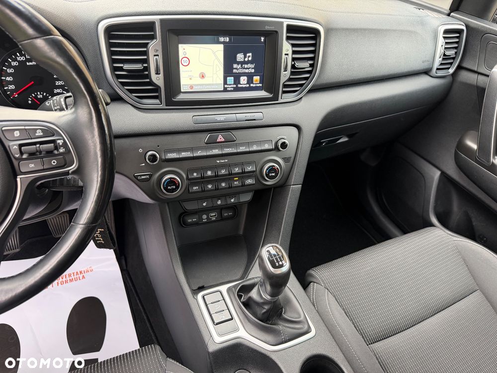 Kia Sportage 1.7 CRDI 2WD Dream-Team Edition - 17