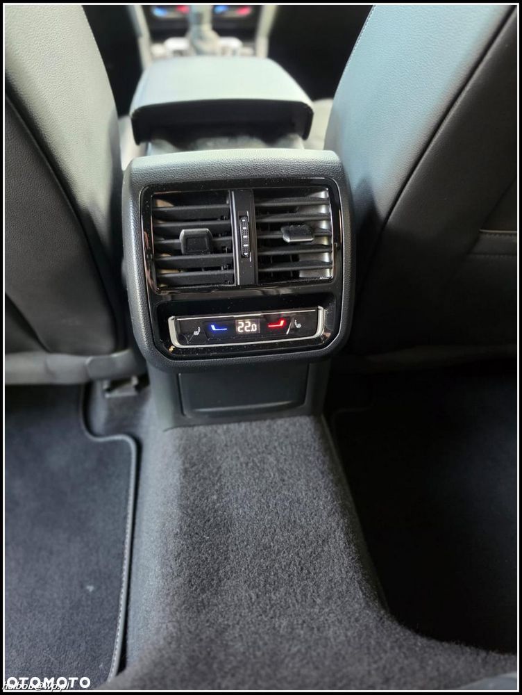 Volkswagen Arteon 2.0 TDI R-Line DSG - 10