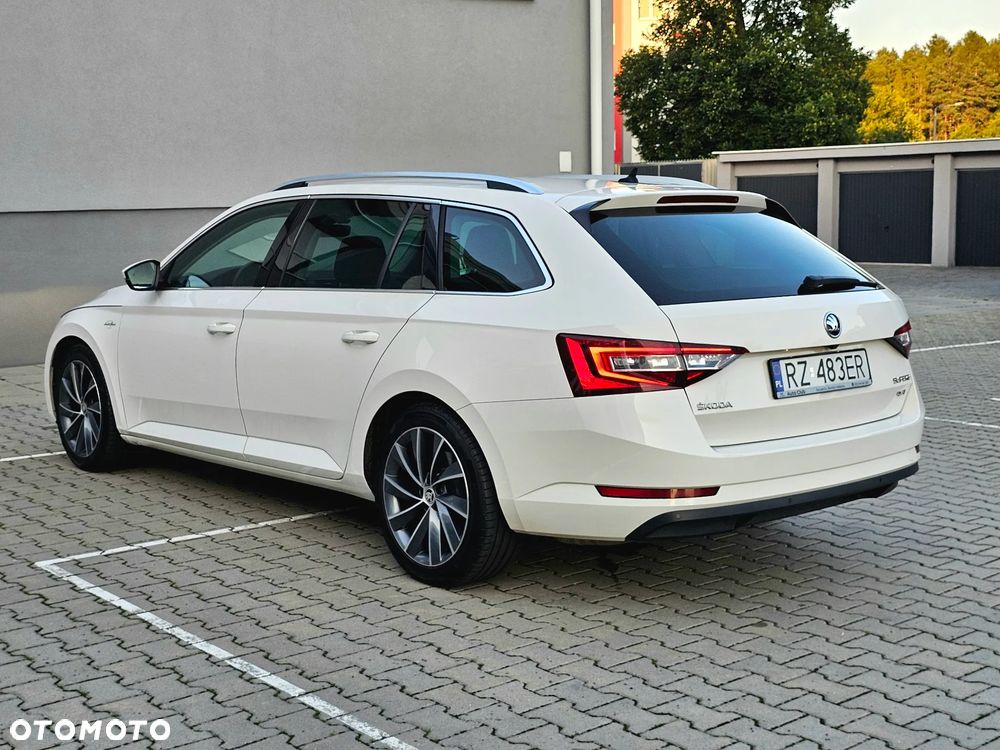 Skoda Superb 2.0 TDI 4x4 DSG L&K - 13