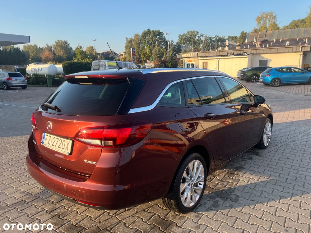 Opel Astra 1.4 T Enjoy - 9