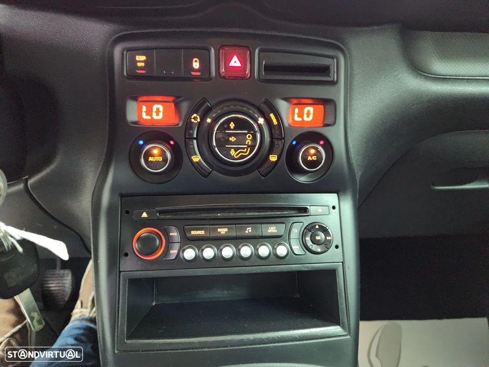 Citroën C3 Picasso 1.6 HDi Seduction - 14