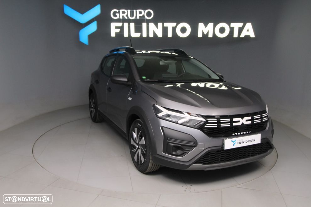 Dacia Sandero - 8