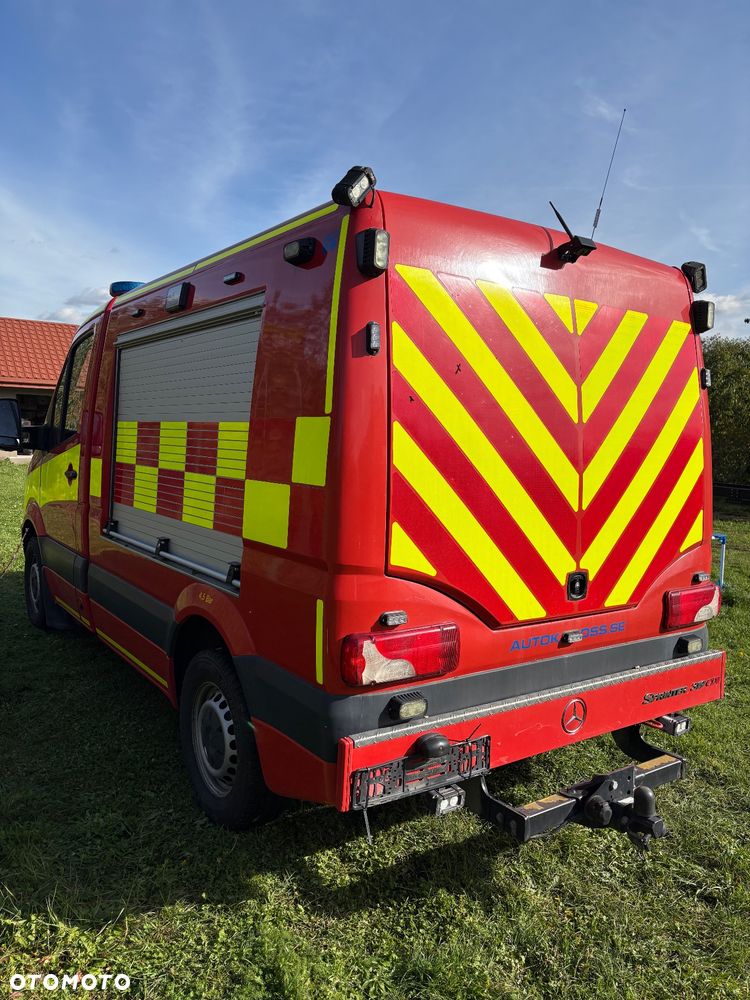 Mercedes-Benz Sprinter - 9