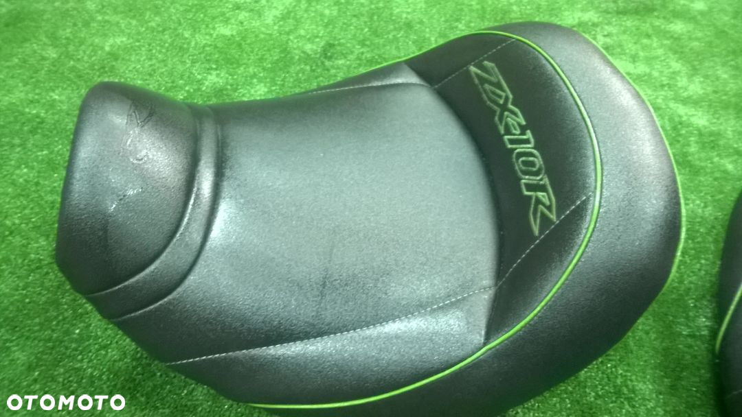 FOTEL KANAPA TURYSTYCZNE KAWASAKI ZX10R 04-05r - 2