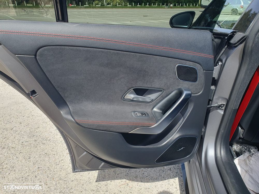 Mercedes-Benz CLA 45 AMG S 4Matic+ Speedshift 8G-DCT Line Premium - 19