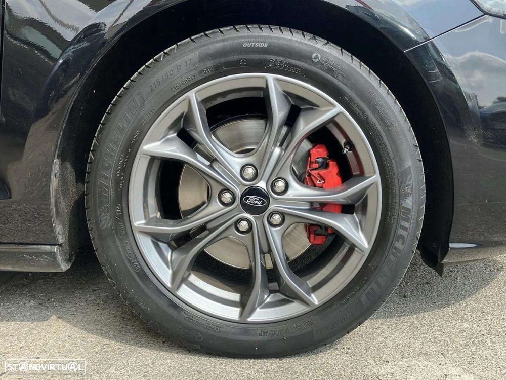 Ford Focus SW 1.0 EcoBoost ST-Line - 17
