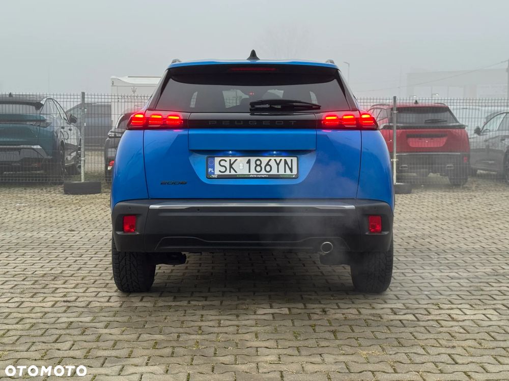 Peugeot 2008 BlueHDi 130 Allure S&S EAT8 - 5