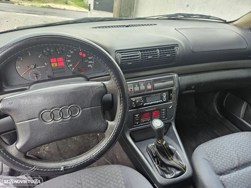 Audi A4 1.9 TDI Sport - 4