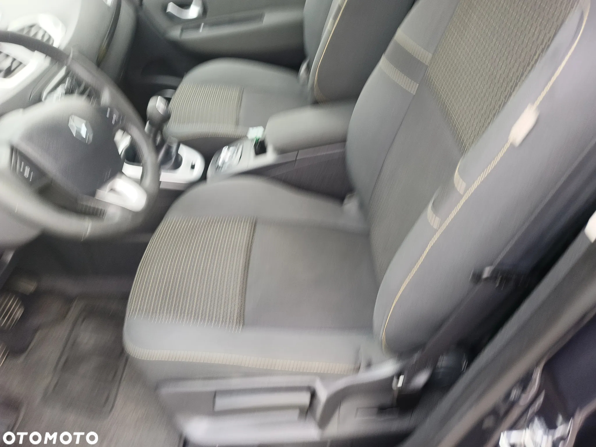 Renault Scenic 1.4 16V TCE Expression - 12