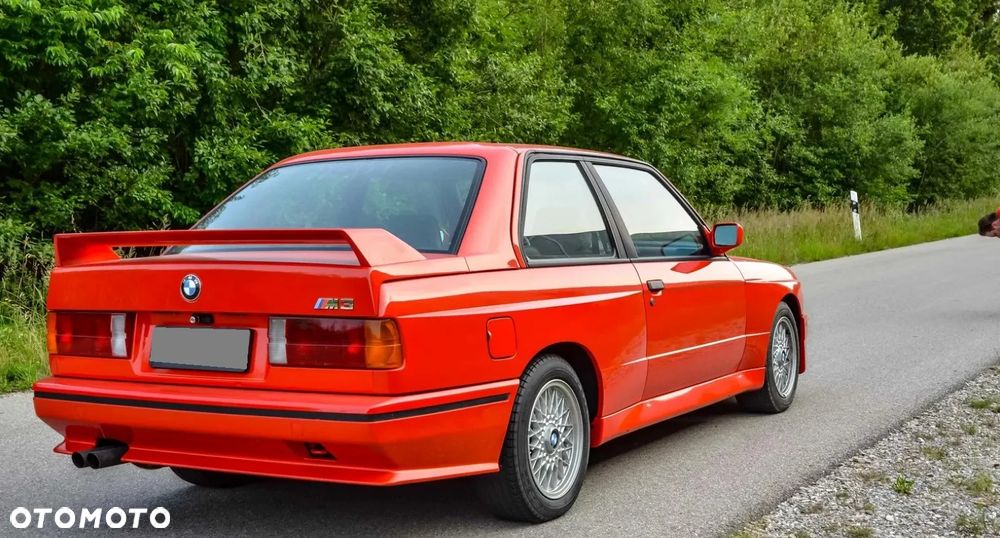 BMW M3 Standard - 3