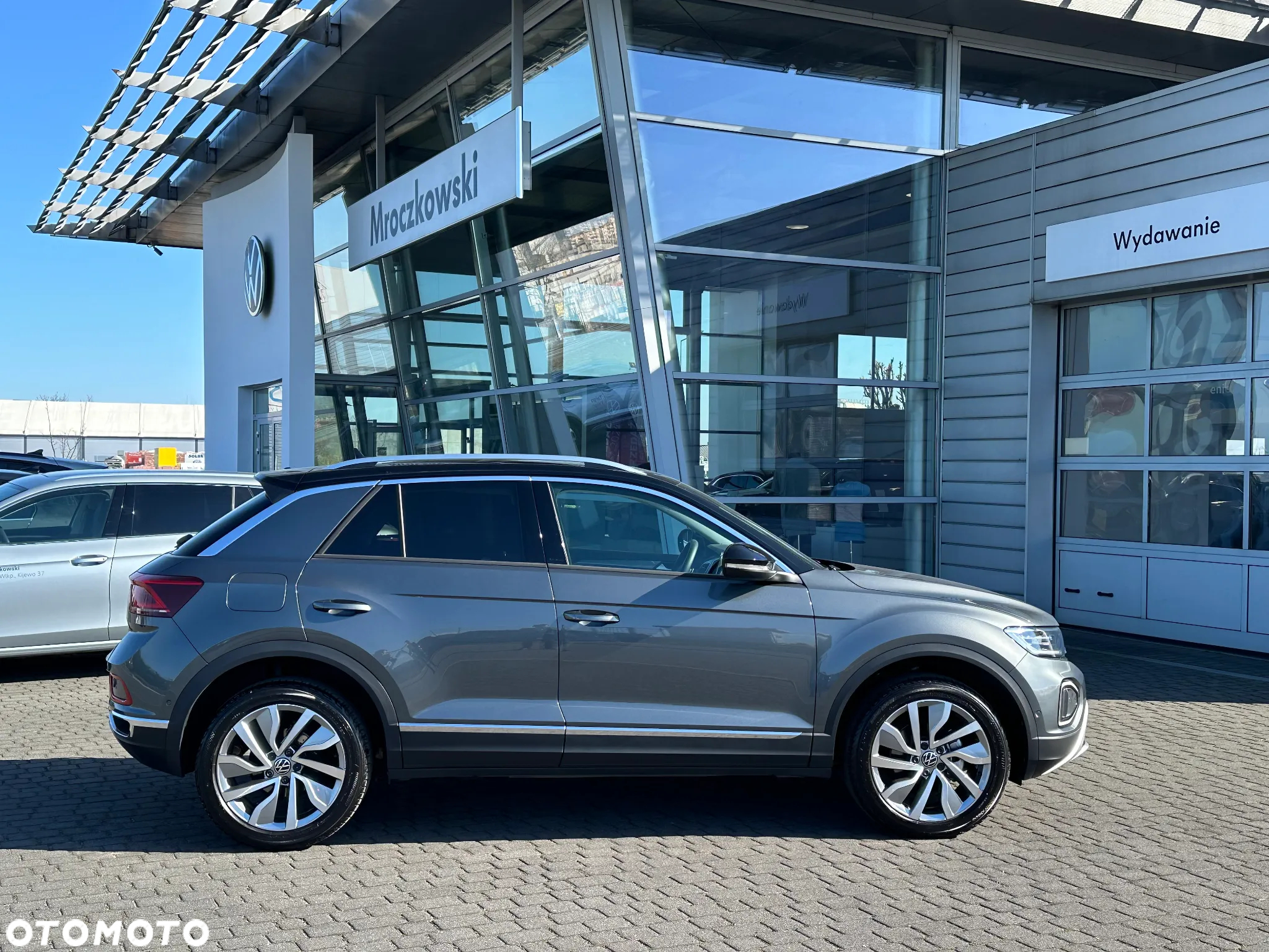 Volkswagen T-Roc 1.5 TSI Style DSG - 3